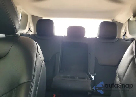 2022 Jeep Compass Latitude из США, поврежденный, VIN 3C4NJDBB7NT231769